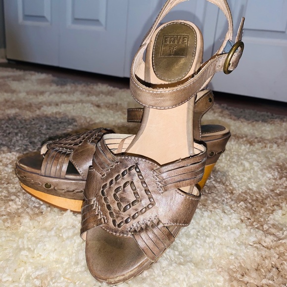 Frye Sandals - Picture 5 of 5